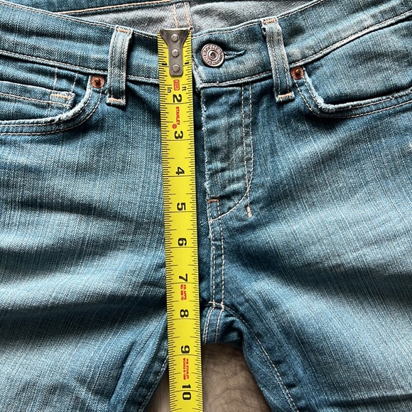 7 For All Mankind Denim Jean Short Capri - Picture 6 of 9